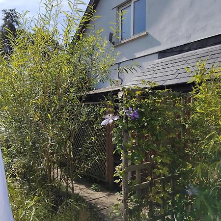 Post Office Row Apartment And Garden Crickhowell Luaran gambar
