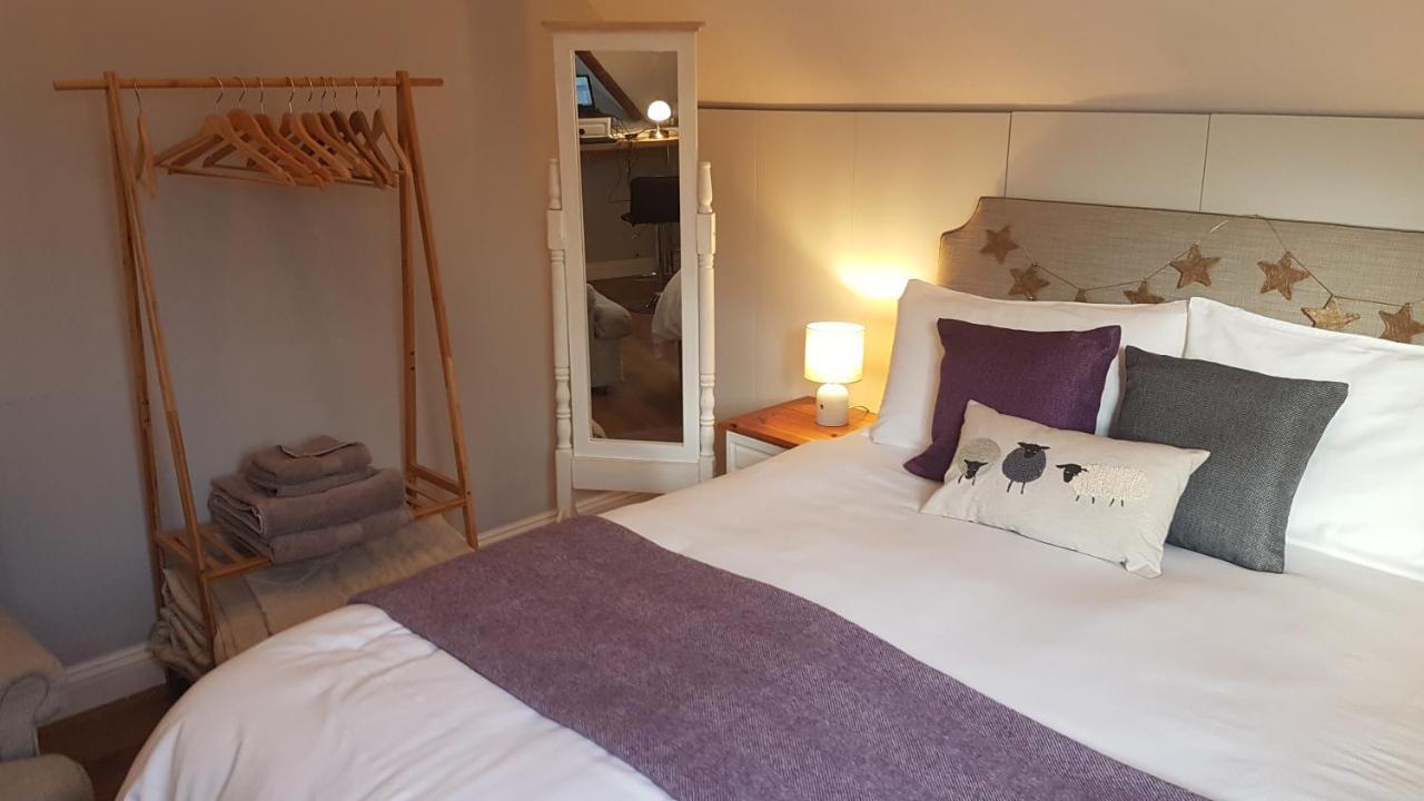 Post Office Row Apartment And Garden Crickhowell Luaran gambar